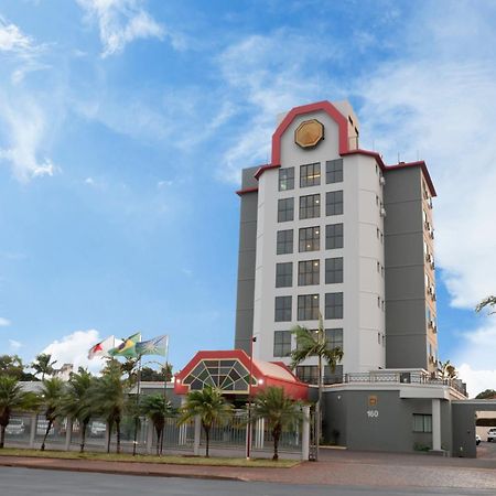 Carlton Plaza Hotel Uberlândia Exterior foto