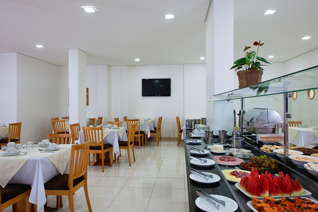 Carlton Plaza Hotel Uberlândia Exterior foto